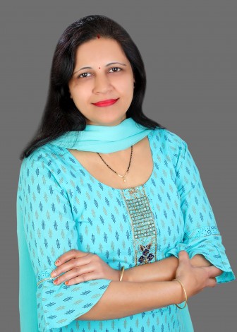 Leena Ranjan (Accounts Officer)